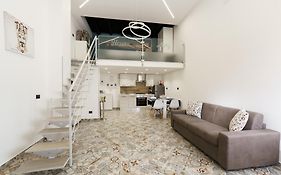 House Aury